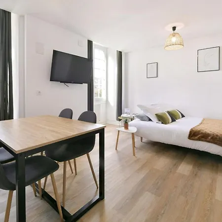 Le Studio - Centre-Ville - Petfriendly Apartment