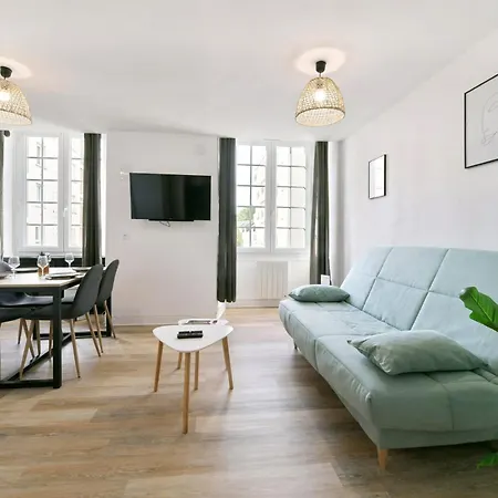 Apartment La Casa Wifi 500m Centre-ville Laval (Mayenne)