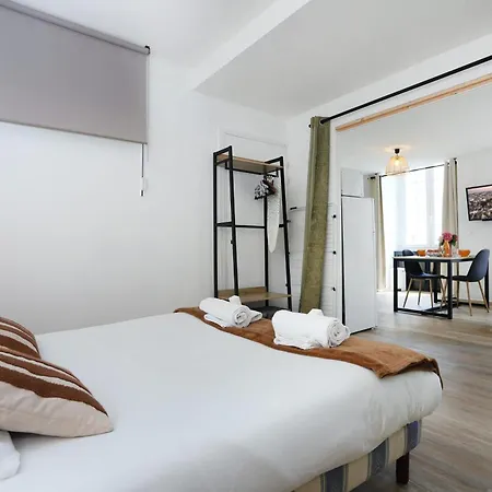 Apartment Le Studio - Centre-Ville - Petfriendly Laval (Mayenne)